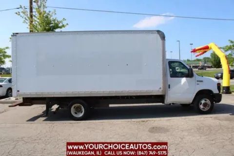 More photos of 2013 Ford Econoline Commercial Cutaway E 350 SD 2dr 176 in. WB DRW Cutaway Chassis at Your Choice Autos - Waukegan, IL