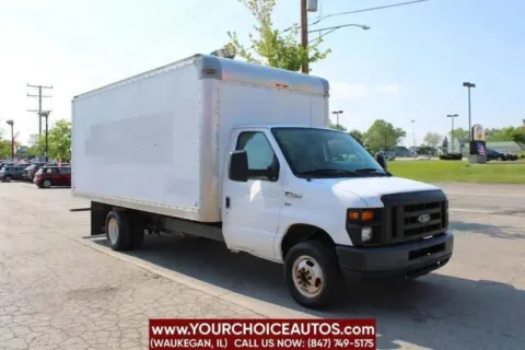 Another view of 2013 Ford Econoline Commercial Cutaway E 350 SD 2dr 176 in. WB DRW Cutaway Chassis for sale in Waukegan, IL at Your Choice Autos - Waukegan
