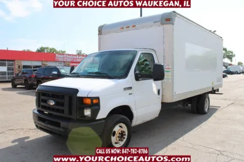 White 2014 Ford Econoline Commercial Cutaway E 350 SD 2dr 176 in. WB DRW Cutaway Chassis for sale in Waukegan, IL