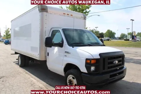 Another view of 2014 Ford Econoline Commercial Cutaway E 350 SD 2dr 176 in. WB DRW Cutaway Chassis for sale in Waukegan, IL at Your Choice Autos - Waukegan