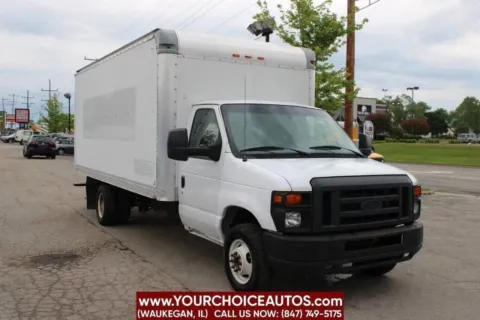 Another view of 2014 Ford Econoline Commercial Cutaway E 350 SD 2dr 158 in. WB DRW Cutaway Chassis for sale in Waukegan, IL at Your Choice Autos - Waukegan