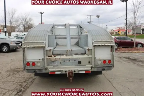 More photos of 2014 Ford Super Duty F-550 DRW 4X2 2dr Regular Cab 140.8 200.8 in. WB at Your Choice Autos - Waukegan, IL