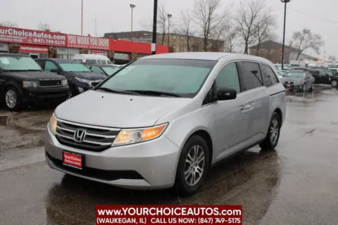 Silver 2011 Honda Odyssey EX for sale in Waukegan, IL