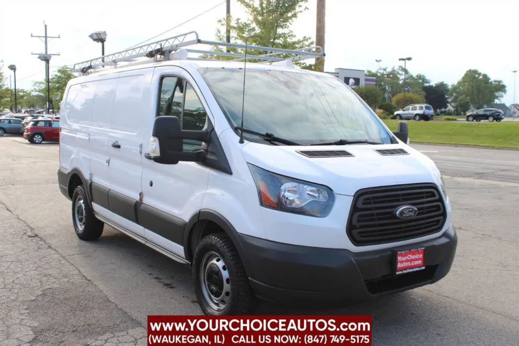 2018 Ford Transit Van 250 3dr SWB Low Roof Cargo Van w/60/40 Passenger Side Doors for sale in Waukegan, IL