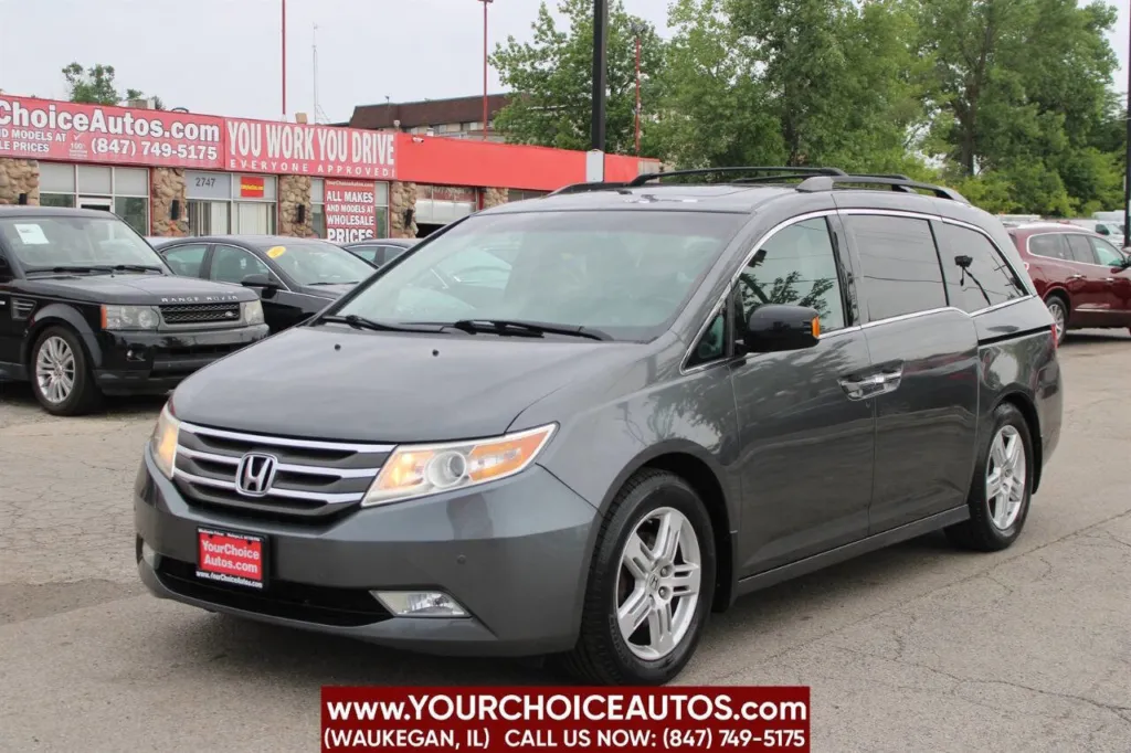 2012 Honda Odyssey Touring 4dr Mini Van for sale in Waukegan, IL