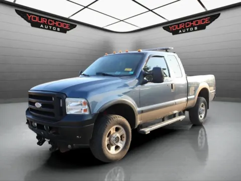 Blue 2006 Ford Super Duty F-350 SRW Lariat 4dr SuperCab 4WD SB for sale in Waukegan, IL