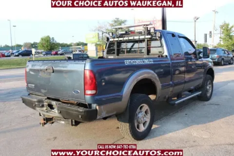 More photos of 2006 Ford Super Duty F-350 SRW Lariat 4dr SuperCab 4WD SB at Your Choice Autos - Waukegan, IL