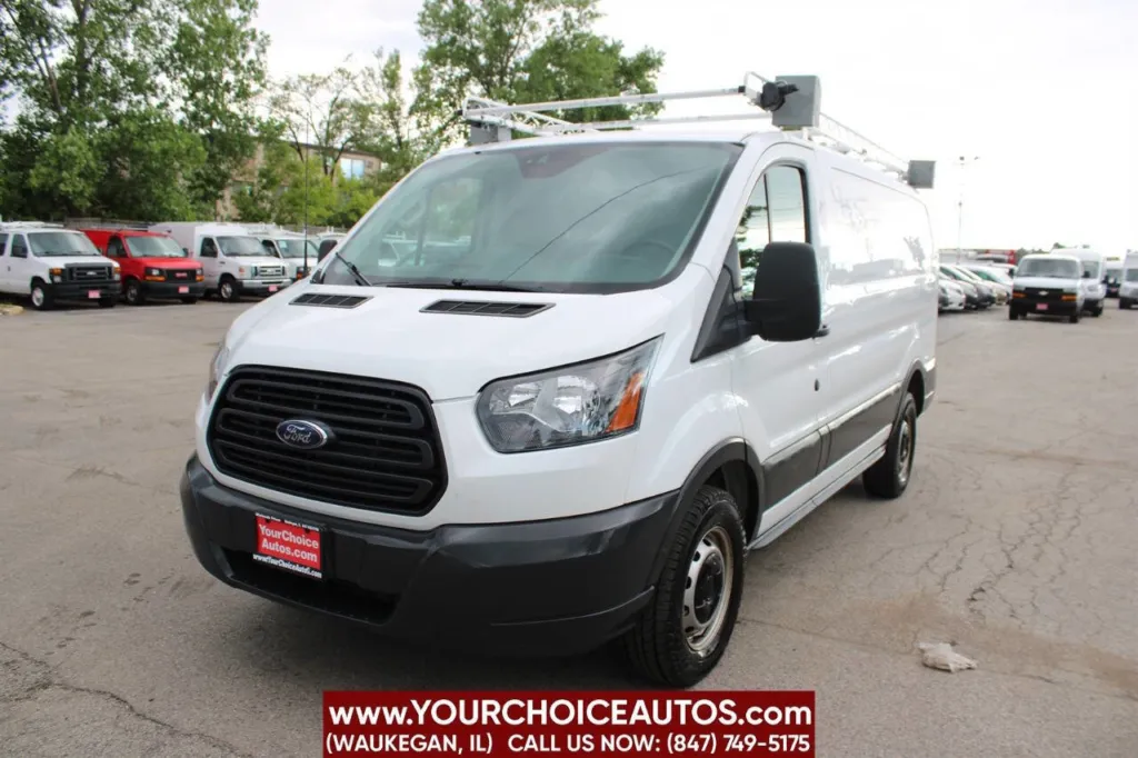 2017 Ford Transit Van 250 3dr SWB Low Roof Cargo Van w/60/40 Passenger Side Doors for sale in Waukegan, IL