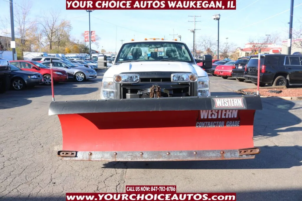 2011 Ford Super Duty F-250 SRW XL 4x4 4dr SuperCab 6.8 ft. SB Pickup for sale in Waukegan, IL
