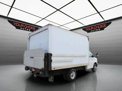More photos of 2012 Chevrolet Express Commercial Cutaway Work Van at Your Choice Autos - Waukegan, IL