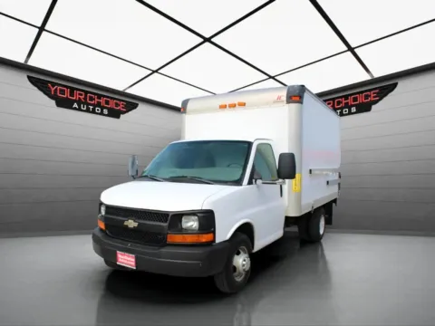 White 2012 Chevrolet Express Commercial Cutaway Work Van for sale in Waukegan, IL