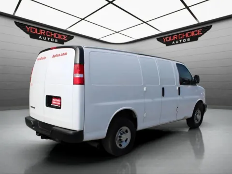 More photos of 2020 Chevrolet Express Cargo Van 2500 3dr Cargo Van at Your Choice Autos - Waukegan, IL