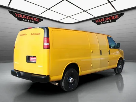 More photos of 2017 GMC Savana Cargo Van 2500 3dr Extended Cargo Van at Your Choice Autos - Waukegan, IL