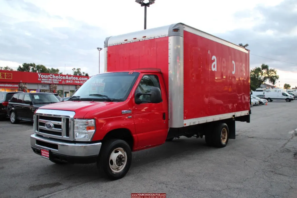 2016 Ford Econoline Commercial Cutaway E 350 SD 2dr 176 in. WB DRW Cutaway Chassis for sale in Waukegan, IL