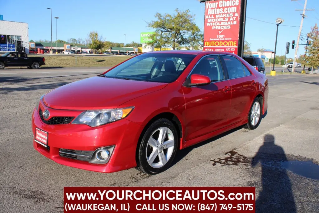 2012 Toyota Camry SE 4dr Sedan for sale in Waukegan, IL