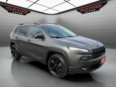 Another view of 2018 Jeep Cherokee Limited for sale in Waukegan, IL at Your Choice Autos - Waukegan