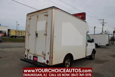 More photos of 2014 GMC Savana Commercial Cutaway 3500 2dr Commercial/Cutaway/Chassis 139 in. WB at Your Choice Autos - Waukegan, IL