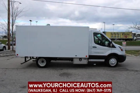 More photos of 2019 Ford Transit Chassis 350 HD 2dr 156 in. WB DRW Chassis w/9950 Lb. GVWR at Your Choice Autos - Waukegan, IL