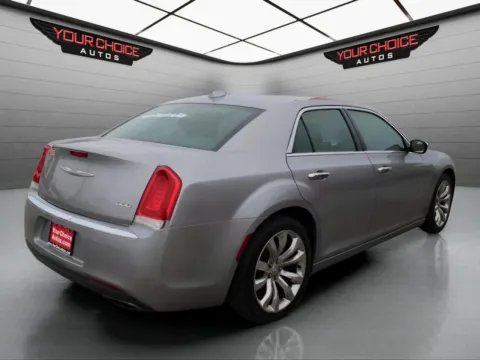 More photos of 2018 Chrysler 300 Limited at Your Choice Autos - Waukegan, IL