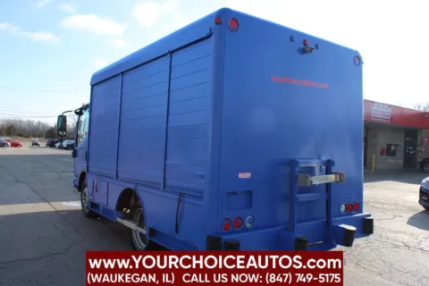 More photos of 2016 Isuzu NRR 4X2 2dr 71.0 in. BBC Tilt Cab at Your Choice Autos - Waukegan, IL