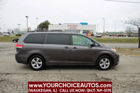 More photos of 2011 Toyota Sienna LE 7 Passenger Auto Access Seat 4dr Mini Van at Your Choice Autos - Waukegan, IL