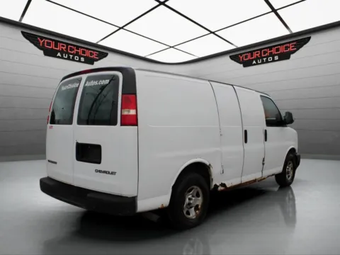 More photos of 2004 Chevrolet Express Cargo Van 1500 3dr Van at Your Choice Autos - Waukegan, IL