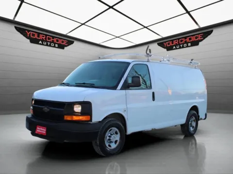 White 2012 Chevrolet Express Cargo Van 2500 3dr Cargo Van w/ 1WT for sale in Waukegan, IL