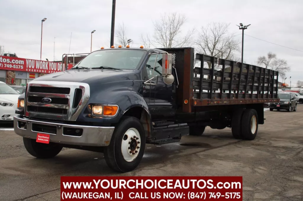 2015 Ford F-650 Super Duty 4X2 2dr Regular Cab 158 260 in. WB for sale in Waukegan, IL