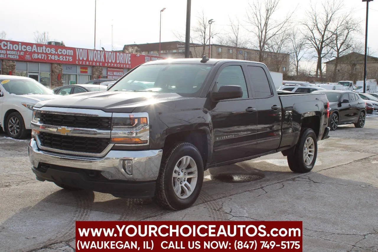 Gray 2016 Chevrolet Silverado 1500 LT for sale in Waukegan, IL