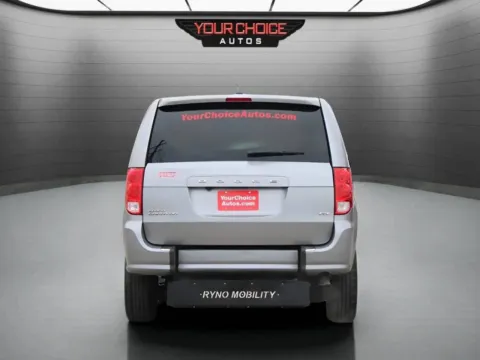 More photos of 2019 Dodge Grand Caravan GT at Your Choice Autos - Waukegan, IL