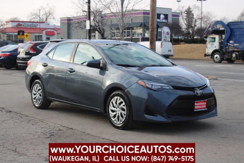 2017 Toyota Corolla LE 4dr Sedan for sale in Waukegan, IL