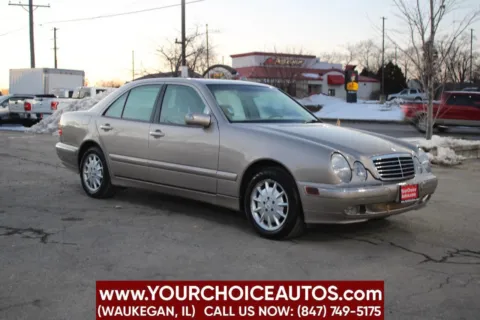 Another view of 2000 Mercedes-Benz E-Class E 320 4dr Sedan for sale in Waukegan, IL at Your Choice Autos - Waukegan