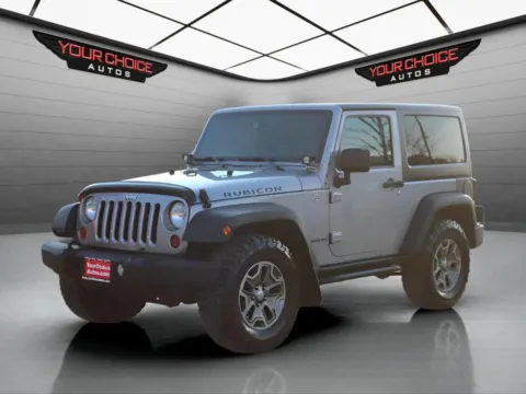 Silver 2013 Jeep Wrangler Rubicon for sale in Waukegan, IL
