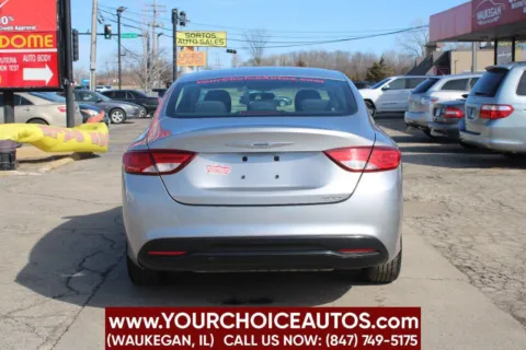 More photos of 2015 Chrysler 200 LX at Your Choice Autos - Waukegan, IL