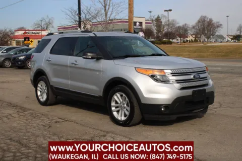 Another view of 2014 Ford Explorer XLT for sale in Waukegan, IL at Your Choice Autos - Waukegan