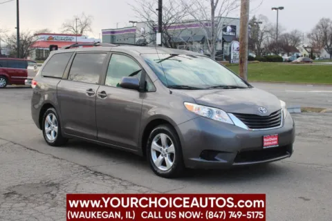 More photos of 2012 Toyota Sienna LE Mobility 7 Passenger 4dr Mini Van at Your Choice Autos - Waukegan, IL