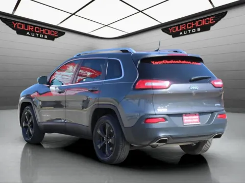 Another view of 2016 Jeep Cherokee Latitude for sale in Waukegan, IL at Your Choice Autos - Waukegan