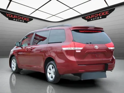 More photos of 2011 Toyota Sienna LE 7 Passenger Auto Access Seat 4dr Mini Van at Your Choice Autos - Waukegan, IL