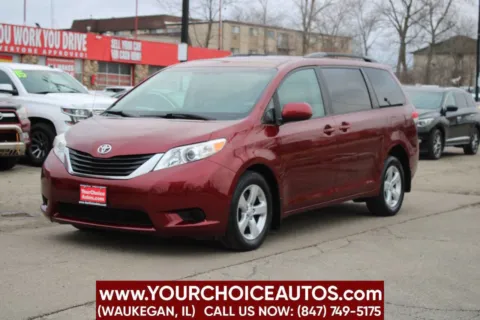 Photos of 2011 Toyota Sienna LE 7 Passenger Auto Access Seat 4dr Mini Van for sale in Waukegan, IL at Your Choice Autos - Waukegan