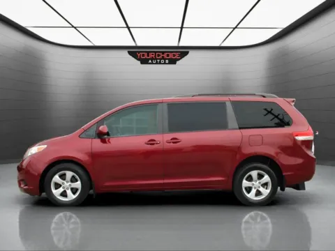 Another view of 2011 Toyota Sienna LE 7 Passenger Auto Access Seat 4dr Mini Van for sale in Waukegan, IL at Your Choice Autos - Waukegan