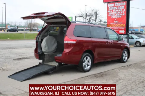 Red 2011 Toyota Sienna LE 7 Passenger Auto Access Seat 4dr Mini Van for sale in Waukegan, IL