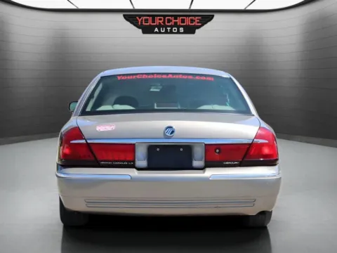 More photos of 2001 Mercury Grand Marquis LS at Your Choice Autos - Waukegan, IL