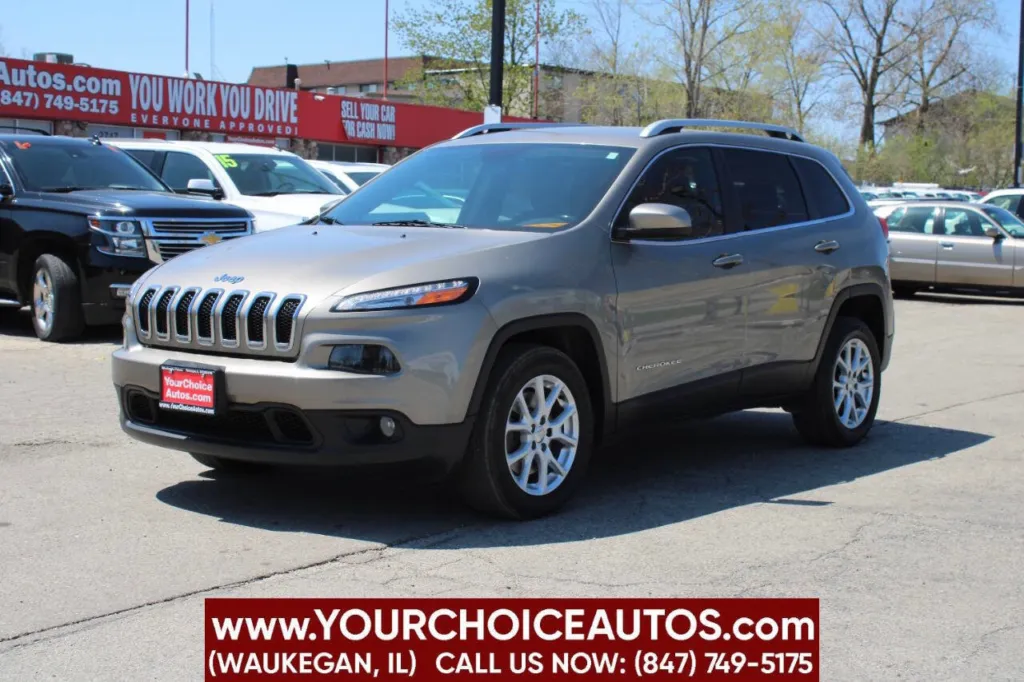2017 Jeep Cherokee Latitude for sale in Waukegan, IL