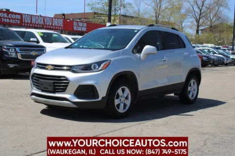Silver 2019 Chevrolet Trax LT for sale in Waukegan, IL