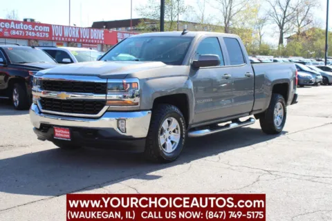 Gray 2017 Chevrolet Silverado 1500 LT for sale in Waukegan, IL