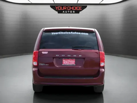 More photos of 2017 Dodge Grand Caravan SXT at Your Choice Autos - Waukegan, IL