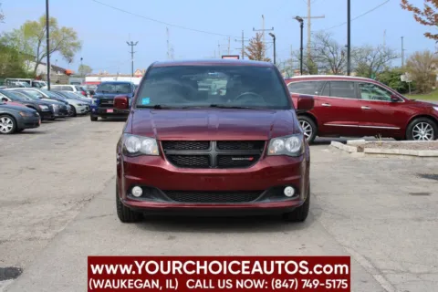 Photos of 2017 Dodge Grand Caravan SXT for sale in Waukegan, IL at Your Choice Autos - Waukegan
