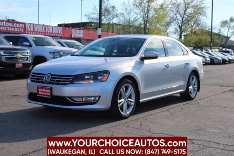 Silver 2015 Volkswagen Passat 1.8T SEL Premium for sale in Waukegan, IL