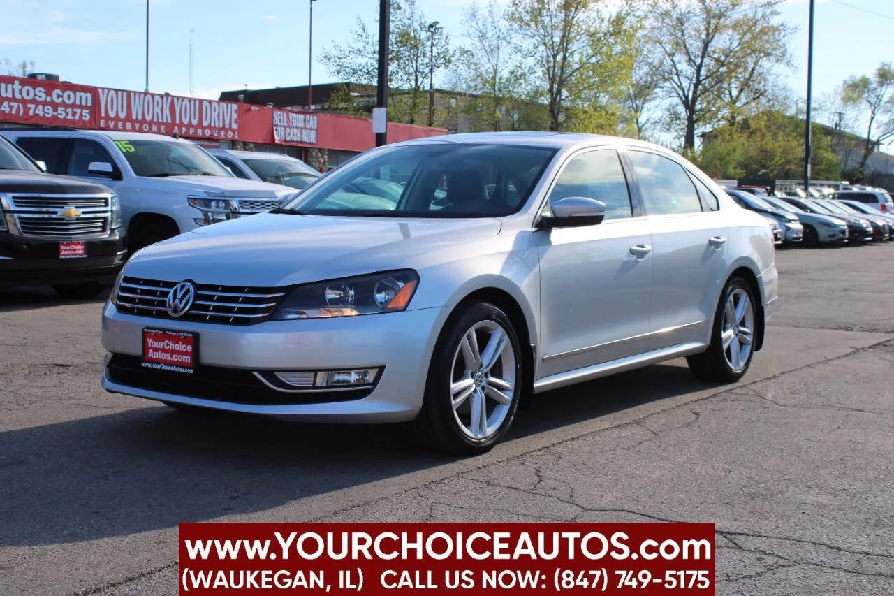 2015 Volkswagen Passat 1.8T SEL Premium for sale in Waukegan, IL