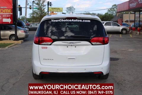 More photos of 2018 Chrysler Pacifica Touring Plus at Your Choice Autos - Waukegan, IL